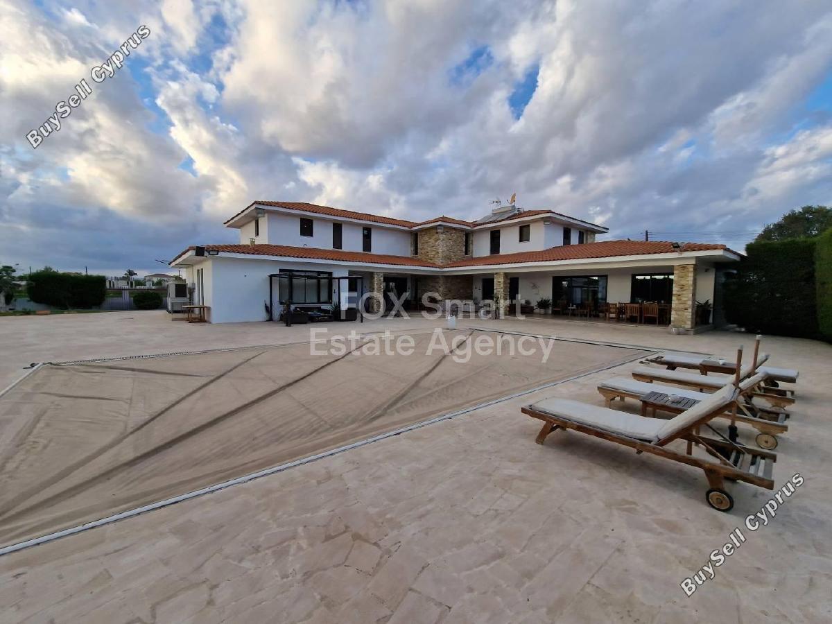 6 bedroom detached house for sale dromolaxia larnaca 1227679 image 5758256