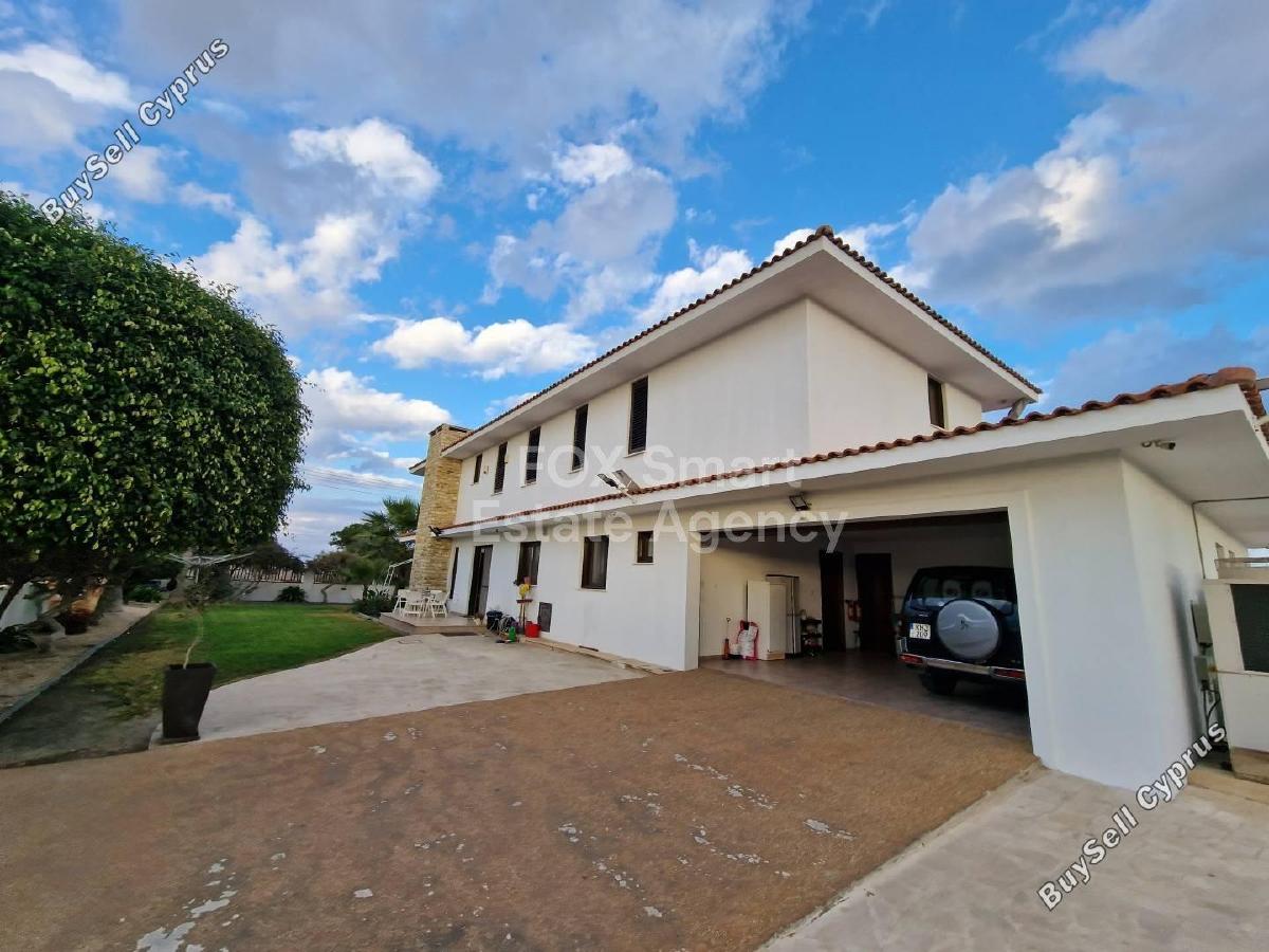 6 bedroom detached house for sale dromolaxia larnaca 1227679 image 5758266
