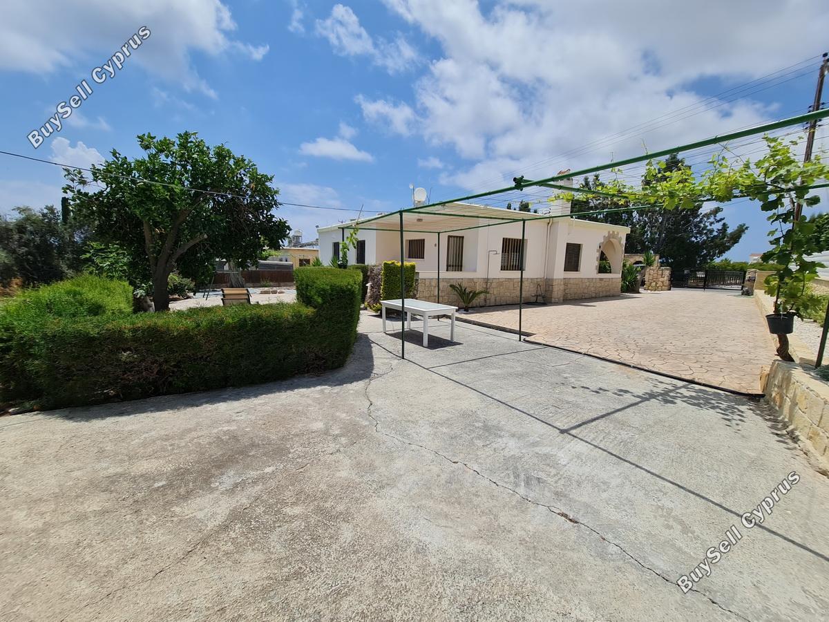 3 bedroom bungalow for rent coral bay paphos 8842779 image 17069826