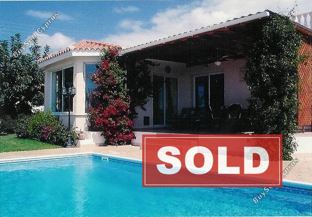 3 bedroom bungalow sold peyia paphos 216089 image 77201