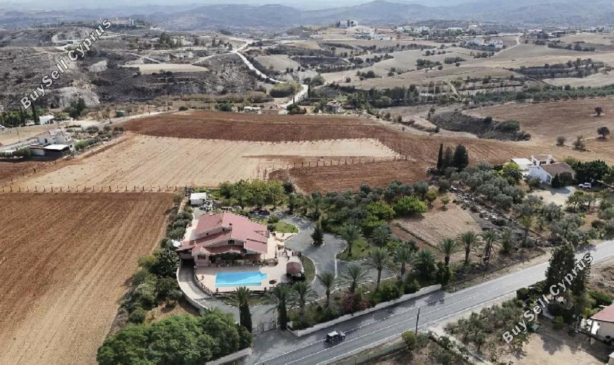 4 bedroom detached house under offer pera orinis nicosia 8139189 image 13385876