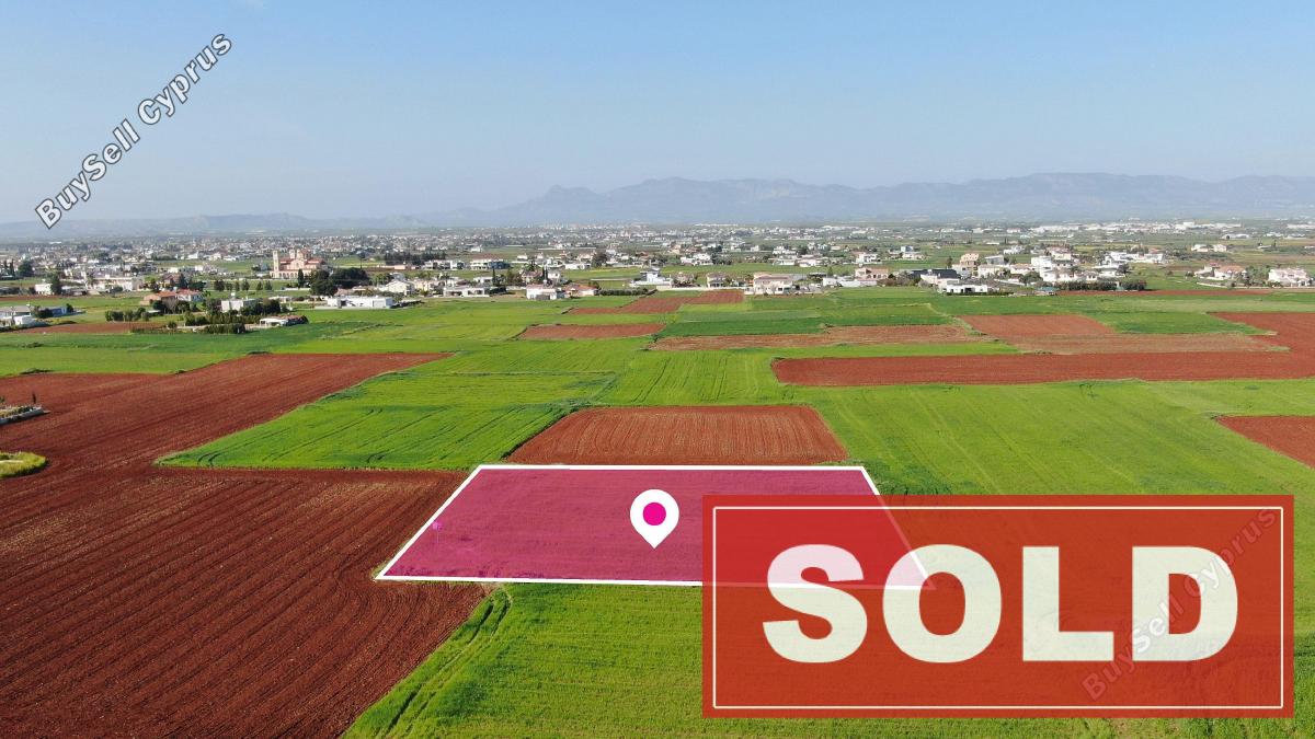 land sold agioi trimithias nicosia 1057099 image 2843410