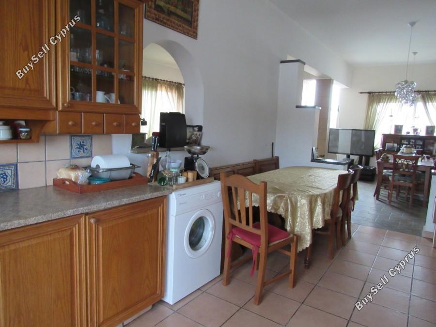 3 bedroom apartment for sale paphos municipality paphos 1355699 image 13583571
