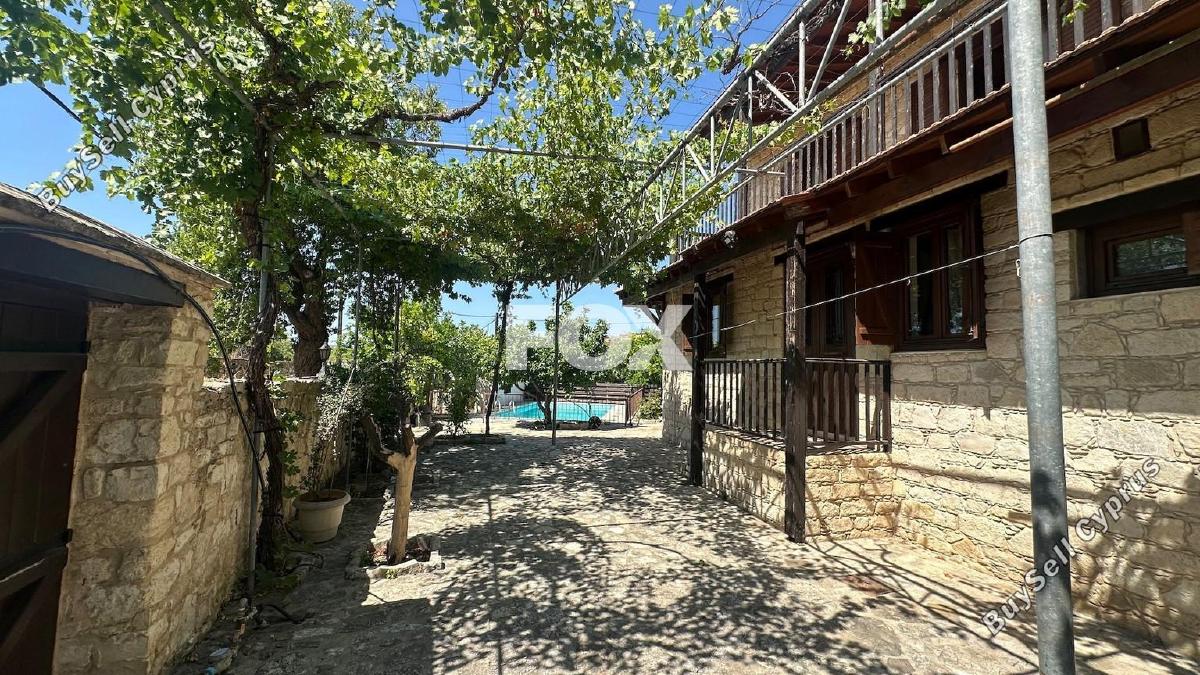 6 bedroom detached house for sale salamiou paphos 1479699 image 10036984