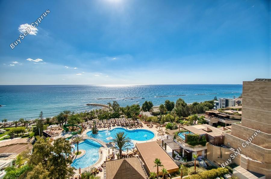 1 bedroom apartment for sale agios tychonas limassol 8374999 image 14607730