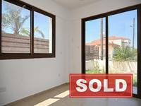 2 bedroom ground floor apartment sold pervolia larnaca 8700471 image 16225280