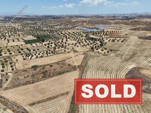 land sold tseri nicosia 1257000 image 12773014