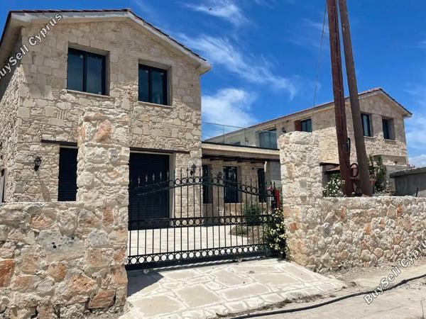 6 bedroom detached house for rent lasa paphos 8362500 image 15179996