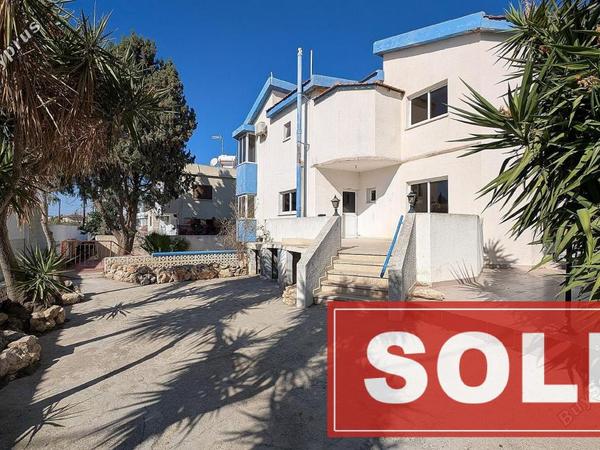 4 bedroom detached house sold aradippou larnaca 7814800 image 10646590
