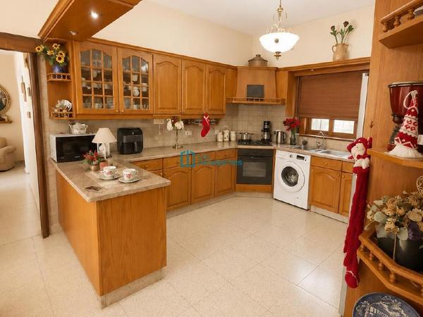 7 bedroom semi detached house for sale aradippou larnaca 8640110 image 16179424