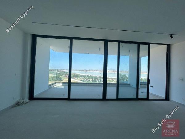 2 bedroom apartment for sale mackenzie larnaca 1443410 image 13838533