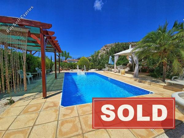 3 bedroom bungalow sold peyia paphos 8397510 image 14824260