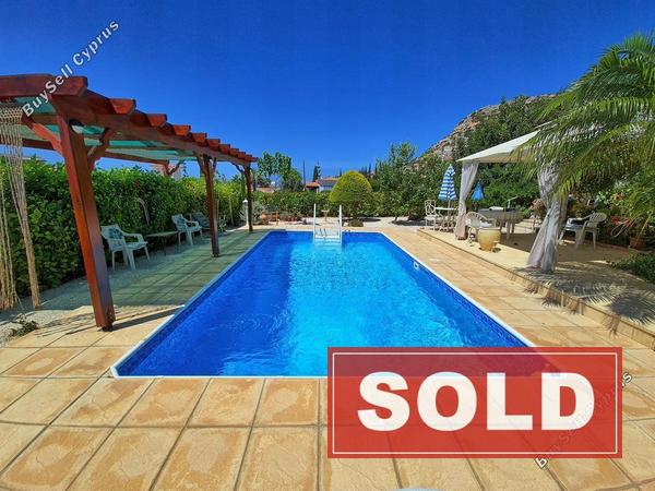 3 bedroom bungalow sold peyia paphos 8397510 image 14824261
