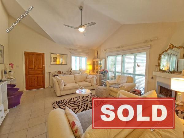 3 bedroom bungalow sold peyia paphos 8397510 image 14824294