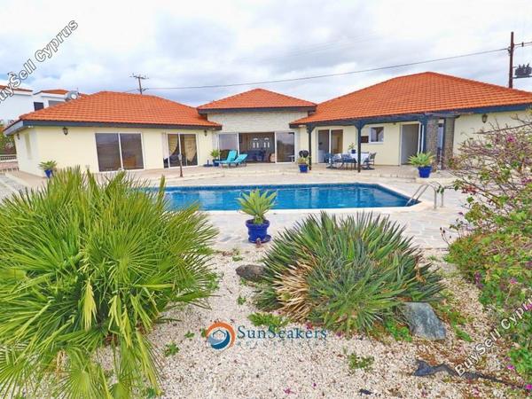 4 bedroom bungalow for sale sea caves peyia paphos 8529710 image 15456914