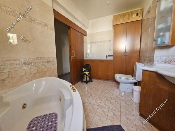 8 bedroom detached house for sale agia fyla limassol 7736220 image 10177868