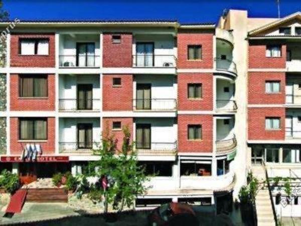 studio hotel for sale kakopetria nicosia 1684320 image 13430226