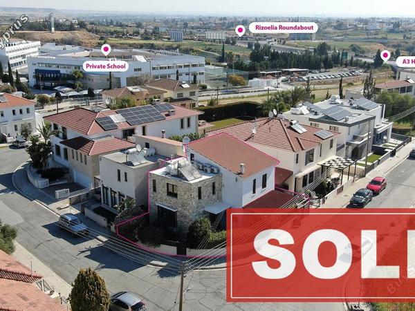 3 bedroom semi detached house sold aradippou larnaca 1734420 image 4680482