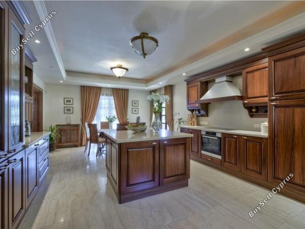 7 bedroom detached house for sale moniatis limassol 7739530 image 10214225