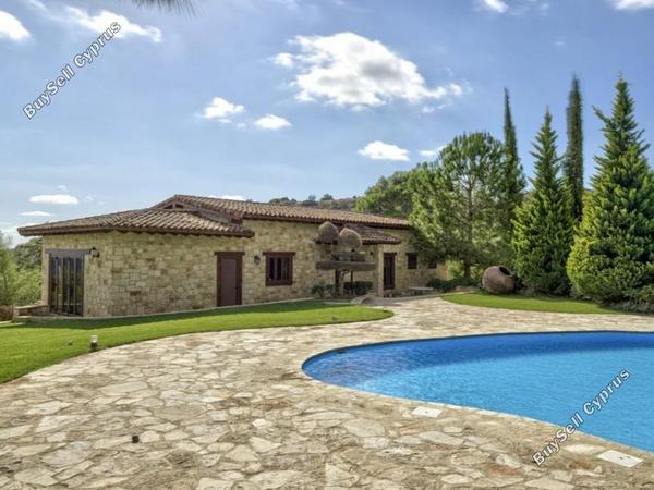 7 bedroom detached house for sale moniatis limassol 7739530 image 10214246