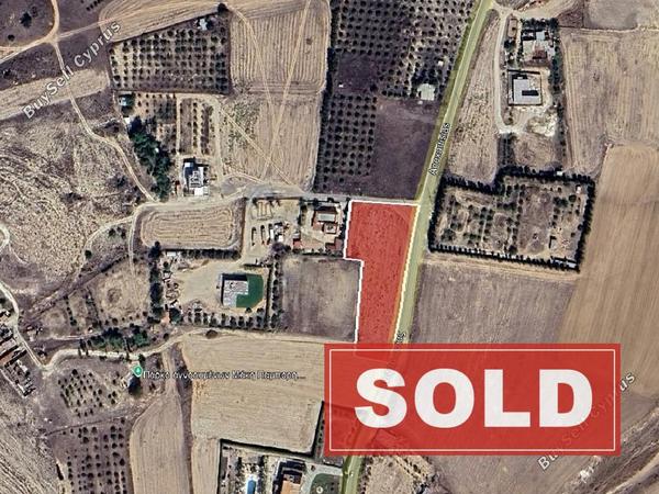 land sold geri nicosia 1638630 image 4154742