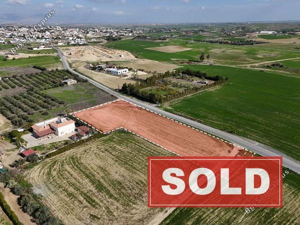 land sold geri nicosia 1638630 image 4154747