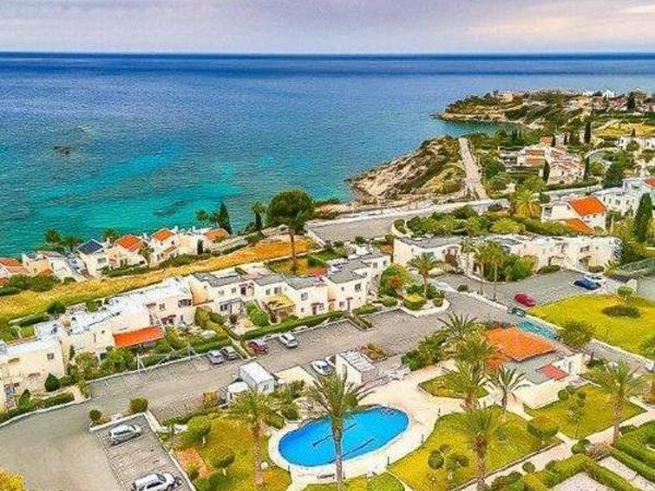 2 bedroom ground floor apartment for sale coral bay paphos 8151540 image 14154141