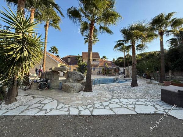 7 bedroom detached house for sale pyrgos limassol limassol 7912940 image 11168719
