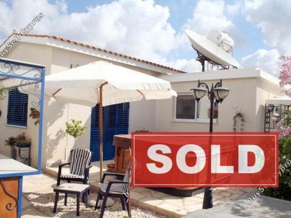 3 bedroom bungalow sold tremithousa paphos 226450 image 212972