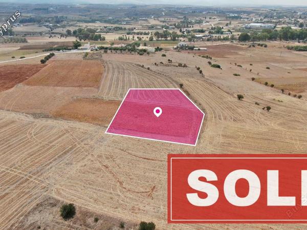 land sold palaiometocho nicosia 1213160 image 3557921