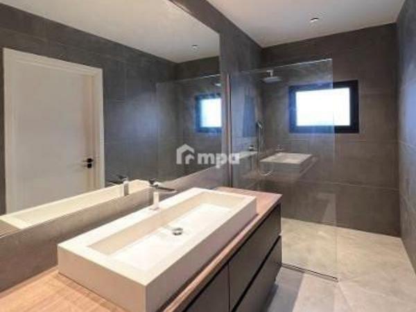 7 bedroom detached house for sale latsia nicosia 1729260 image 5539356