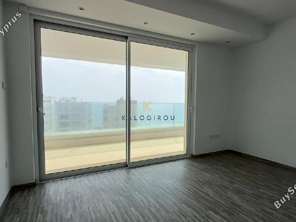 4 bedroom apartment for sale mackenzie larnaca 1788560 image 12813882