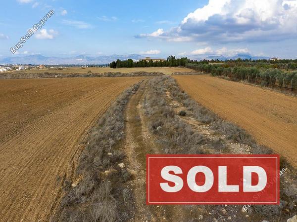 land sold geri nicosia 859660 image 3003410