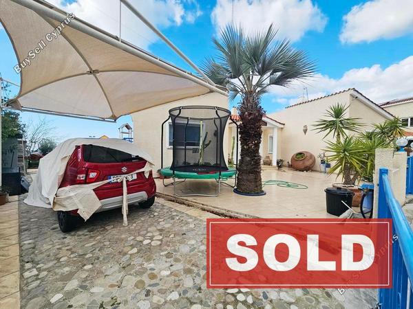 3 bedroom bungalow sold mesa chorio paphos 8087470 image 13138500