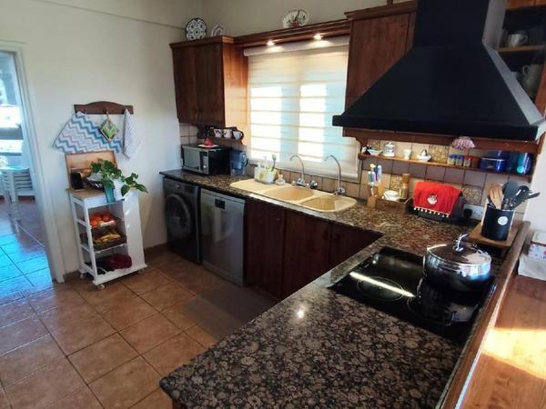 3 bedroom apartment for sale faneromeni larnaca 1666570 image 16123564