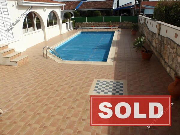 3 bedroom bungalow sold erimi limassol 888670 image 763276
