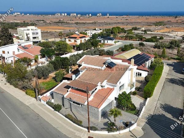 5 bedroom detached house for sale deryneia famagusta 7926180 image 14349752