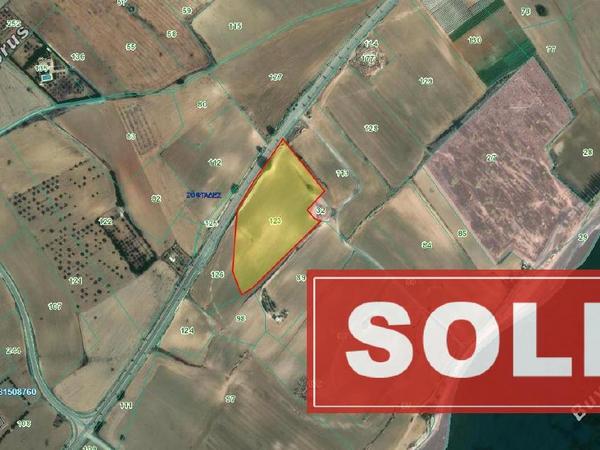 land sold softades larnaca 8691580 image 16194437