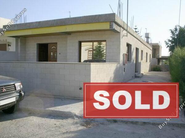 3 bedroom semi detached house sold kato polemidia limassol 216680 image 82900