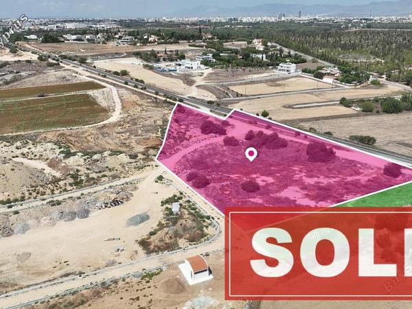 land sold geri nicosia 1220680 image 4036352