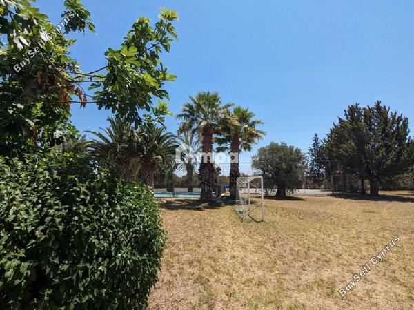 6 bedroom detached house for sale ergates nicosia 1729290 image 5540442