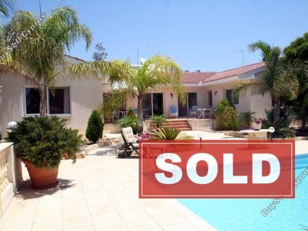 3 bedroom bungalow sold mesogi paphos 219390 image 113268