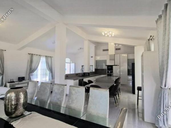 6 bedroom bungalow for sale sea caves peyia paphos 7737390 image 10189434