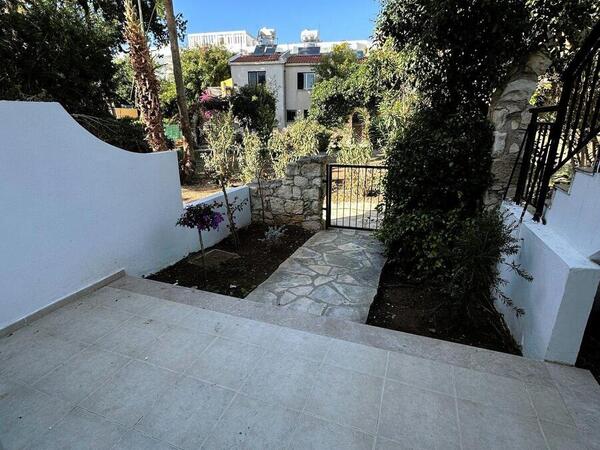 2 bedroom ground floor apartment for sale tombs of the kings paphos 1284690 image 2274543