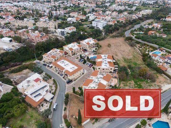 2 bedroom town house sold peyia paphos 8004790 image 12755599