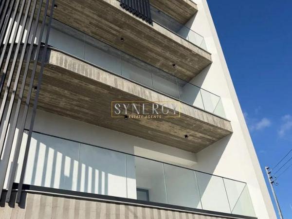 2 bedroom penthouse for rent petrou kai pavlou limassol 8693201 image 16173969