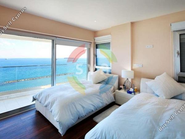 3 bedroom entire floor apartment for sale limassol municipality limassol 1185911 image 13668561