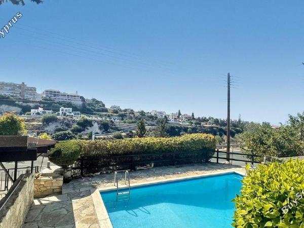 2 bedroom bungalow for sale kamares tala paphos 8442021 image 15032245