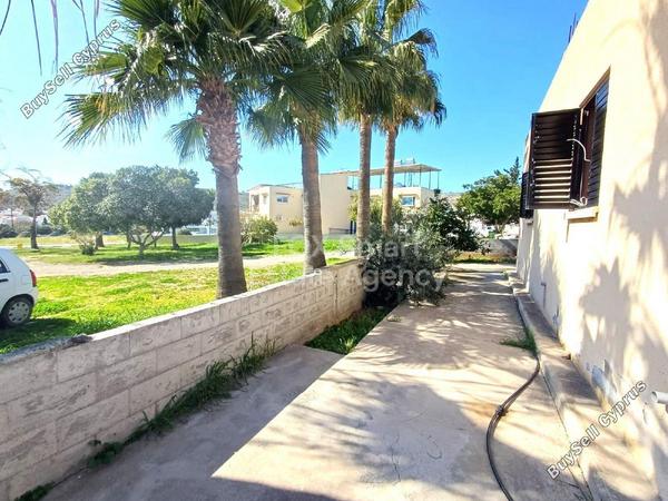 2 bedroom bungalow for sale oroklini larnaca 8376121 image 17106063
