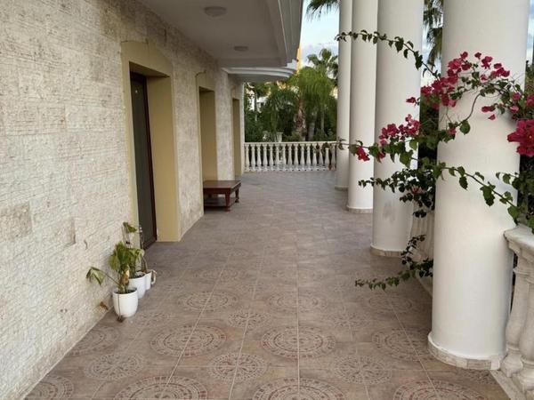 6 bedroom detached house for rent agios tychonas limassol 1710121 image 17253953